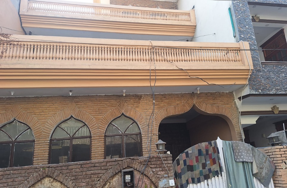 5 marla house for sale in I-9 Islamabad