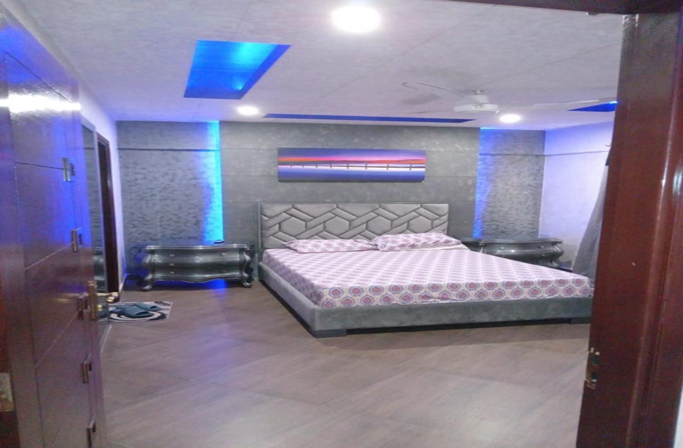 4 Bed Apartment for Sale in Nishat Commercial Area, Phase 6, DHA Karachi