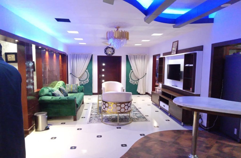 4 Bed Apartment for Sale in Nishat Commercial Area, Phase 6, DHA Karachi