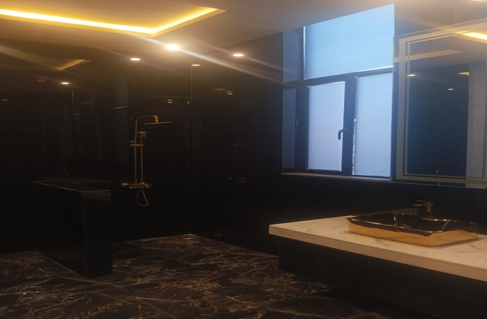 8 Kanal Farmhouse for Sale in Lahore Greenz Luxury Farmhouses, Lahore