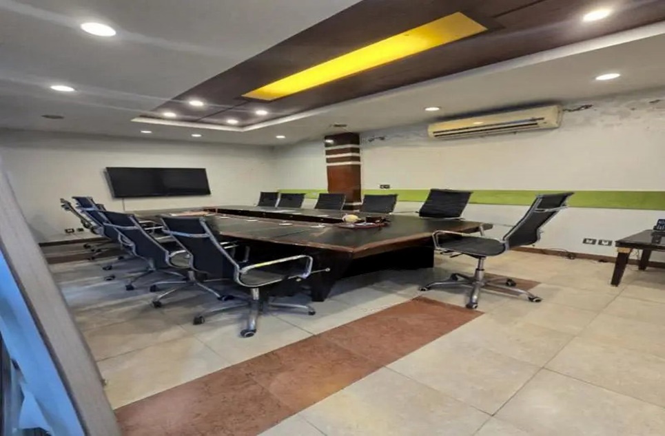 8 marla office for rent in Phase 8 - Commercial Broadway DHA Lahore