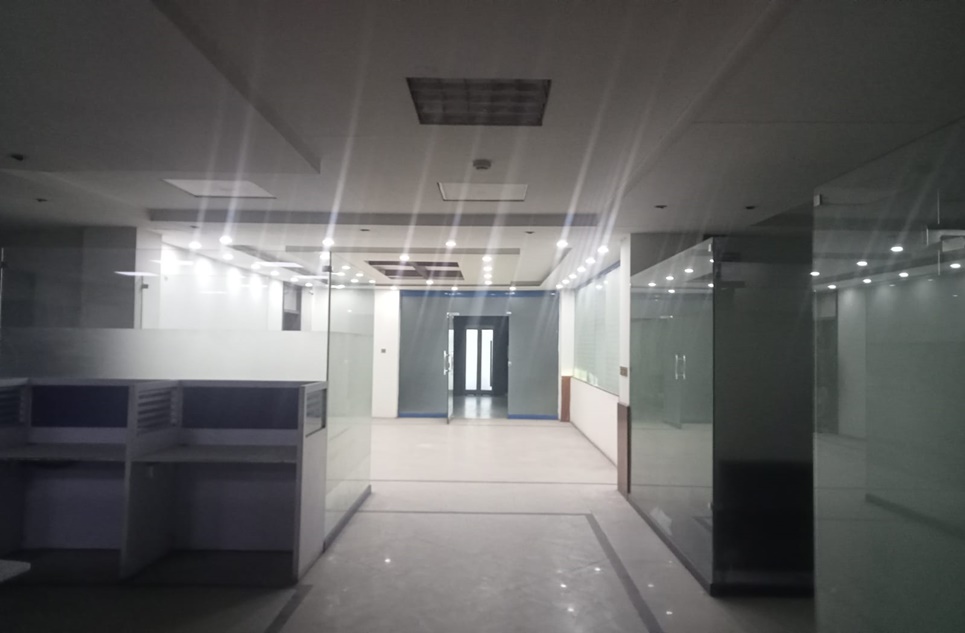 5000 square feet office for rent in Upper Mall Lahore