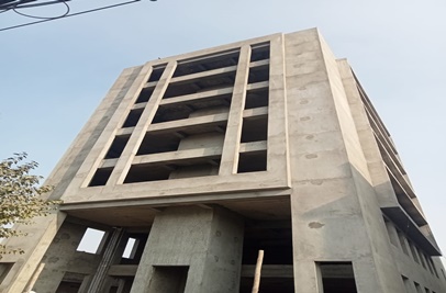 999 square feet buildings plazas for rent in Main Boulevard Gulberg Lahore