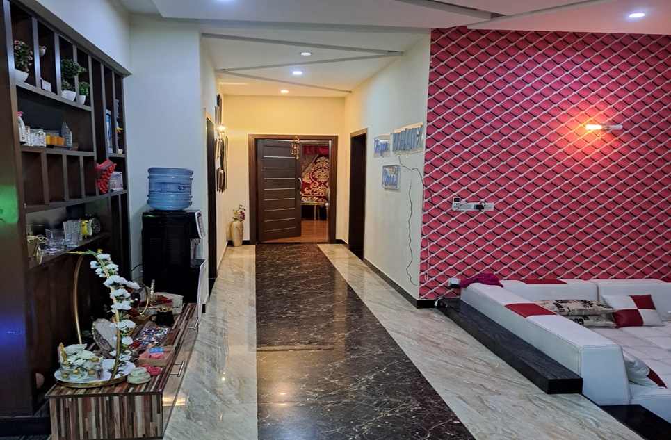 1 Kanal House for Sale in Phase 6, DHA Lahore 