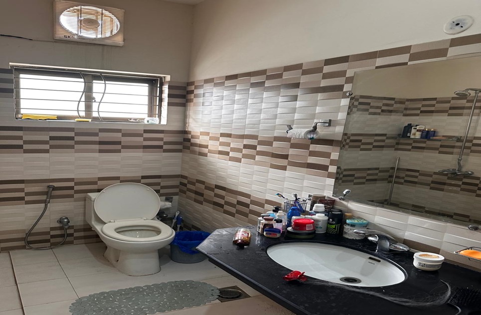 1 Kanal House for Sale in Phase 6, DHA Lahore 