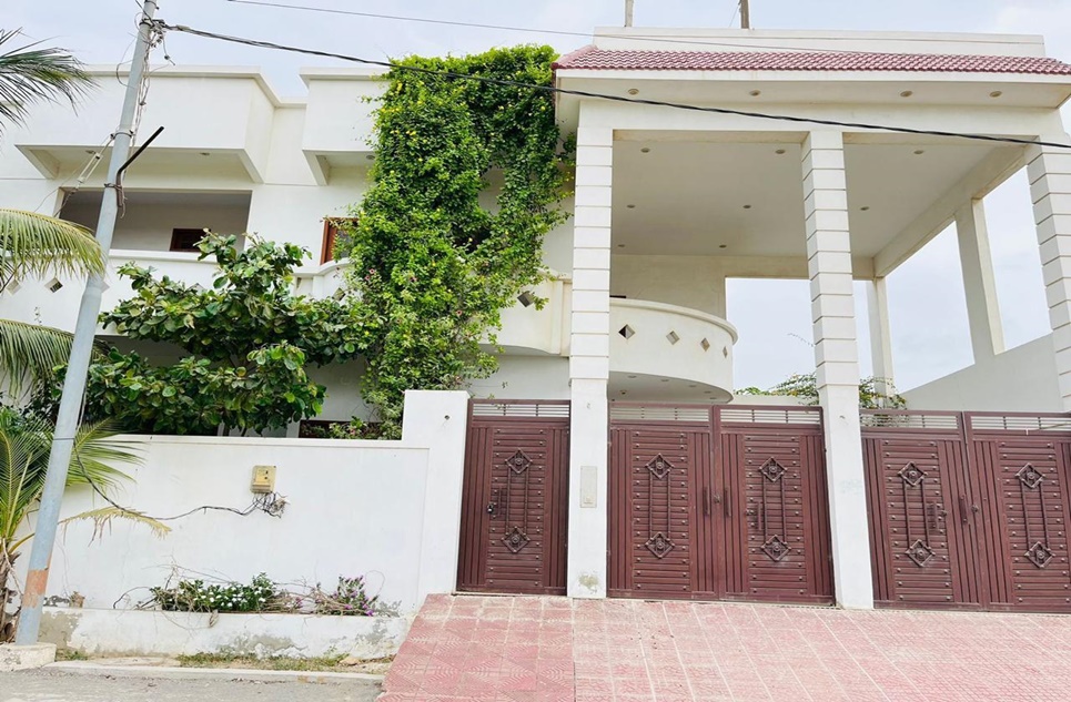 120 square yard house for sale in Saima Green Valley Karachi
