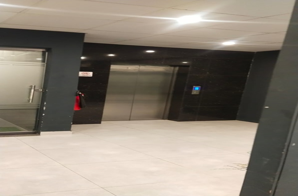 999 square feet office for rent in G-8 Islamabad