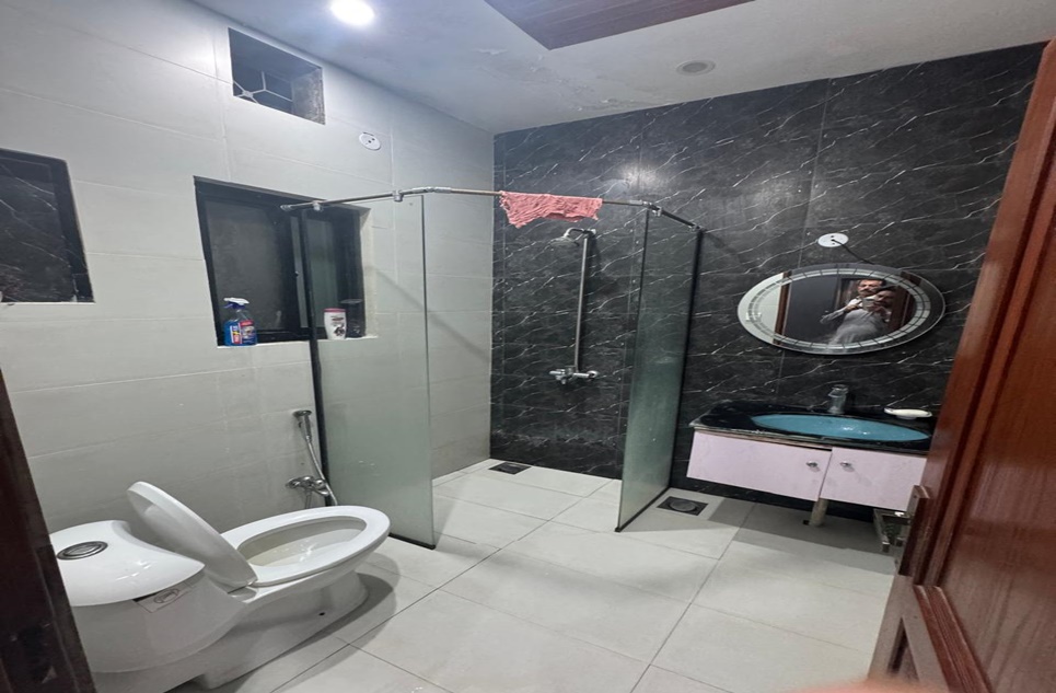 5 marla house for sale in Ali Town Lahore