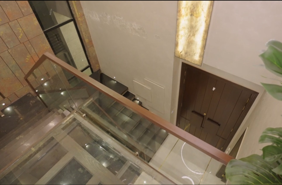 1 Kanal House for Sale in W Block, Phase 7, DHA, Lahore