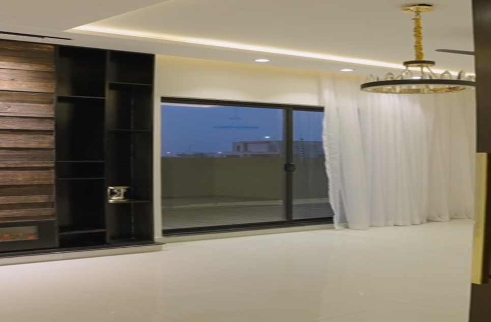 1 Kanal House for Sale in W Block, Phase 7, DHA, Lahore
