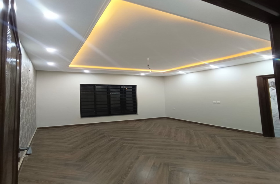 1 kanal house for sale in Phase 2 NFC Lahore