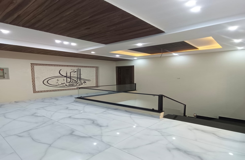 1 kanal house for sale in Phase 2 NFC Lahore