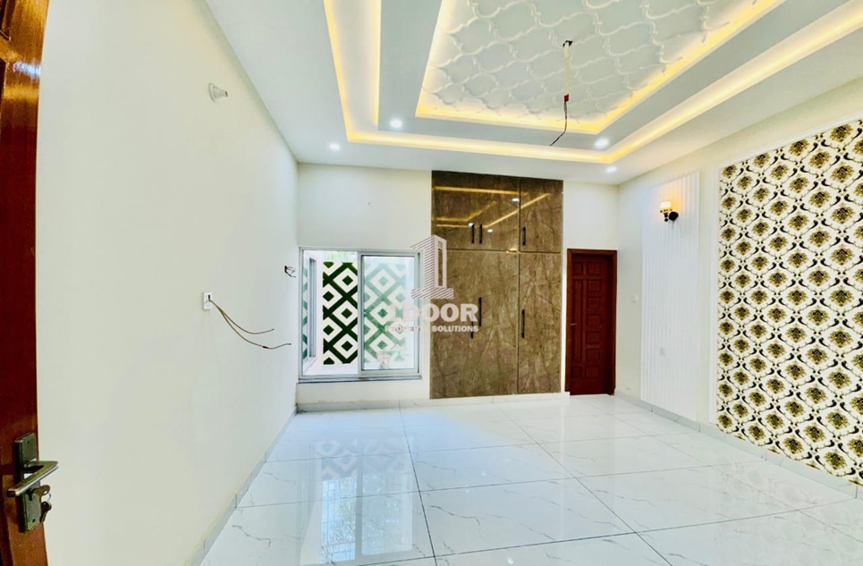 6.70 Marla House for Sale in Allama Iqbal Avenue, Bahawalpur