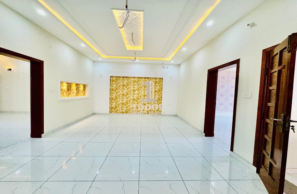 6.70 Marla House for Sale in Allama Iqbal Avenue, Bahawalpur