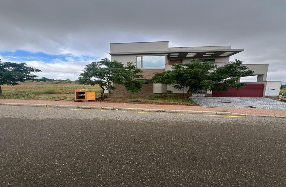 272 square yard Villa for sale in Precinct 6 Bahria Town Karachi