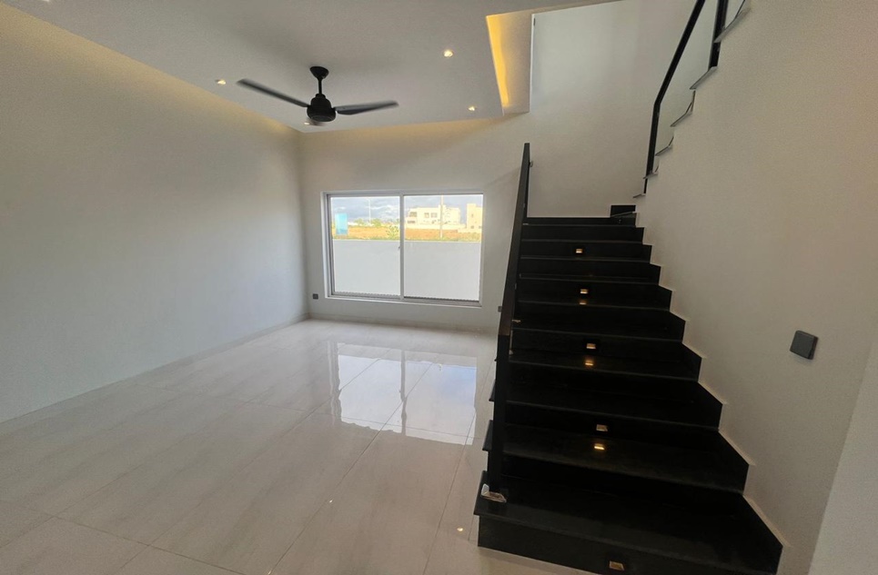 272 square yard Villa for sale in Precinct 6 Bahria Town Karachi