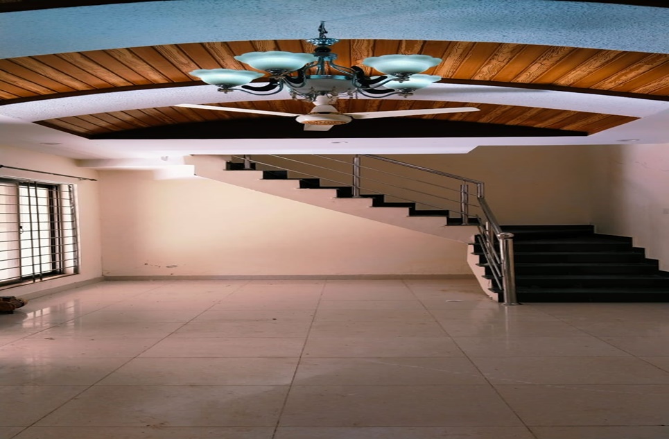 7 marla house for sale in Bahria Town Lahore