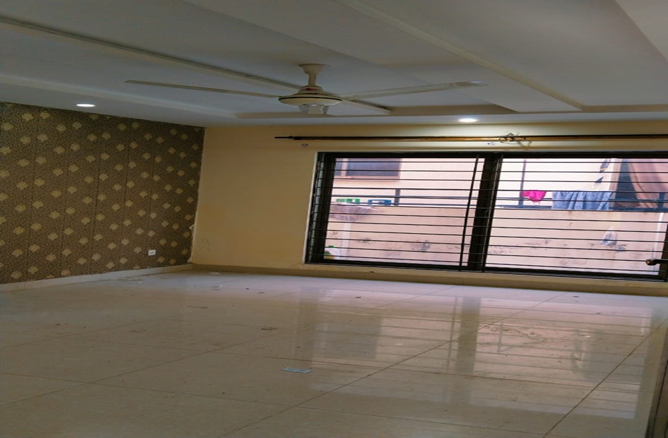 7 marla house for sale in Bahria Town Lahore