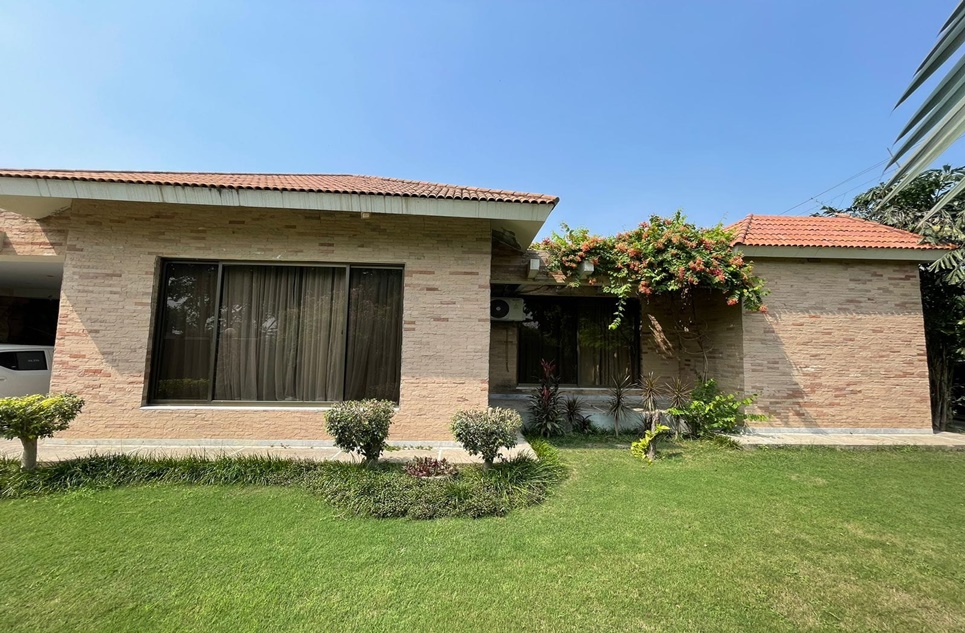 3.5 Kanal Farm House for Sale in Lahore Orchard, Bedian Road, Lahore
