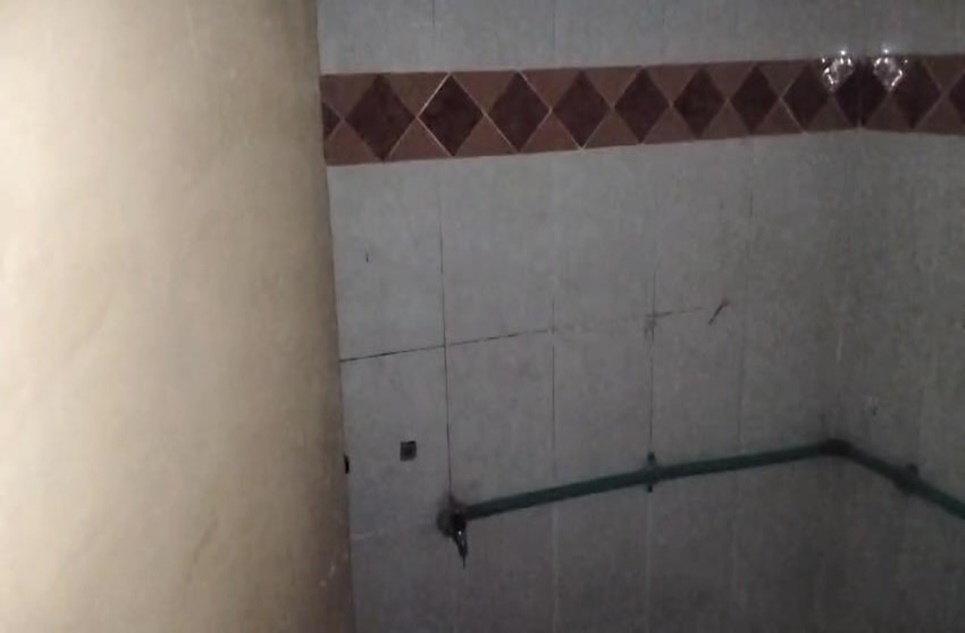 7 marla buildings plazas for sale in GT Road Lahore