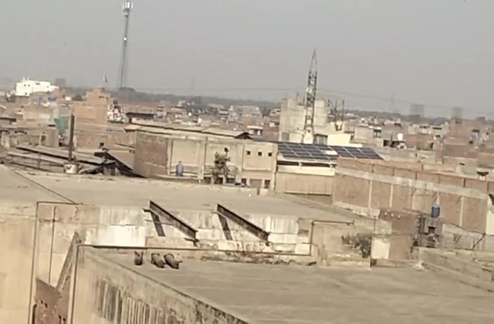 7 marla buildings plazas for sale in GT Road Lahore