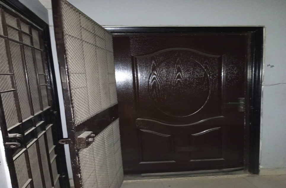2000 square feet office for rent in Phase 6 DHA Karachi