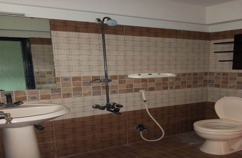 2000 square feet office for rent in Phase 6 DHA Karachi