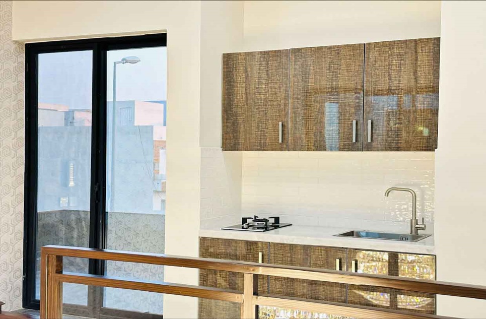 10 marla house for sale in Phase 6 DHA Lahore
