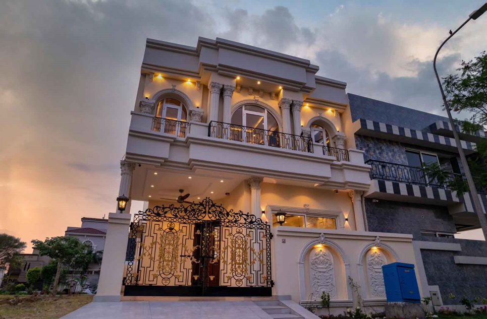 5 marla house for sale in Phase 9 - Town DHA Lahore
