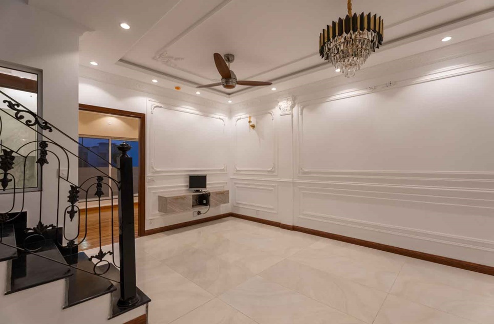 5 marla house for sale in Phase 9 - Town DHA Lahore