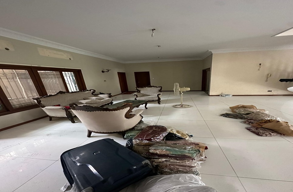 2000 square yard house for sale in Tipu Sultan Road Karachi