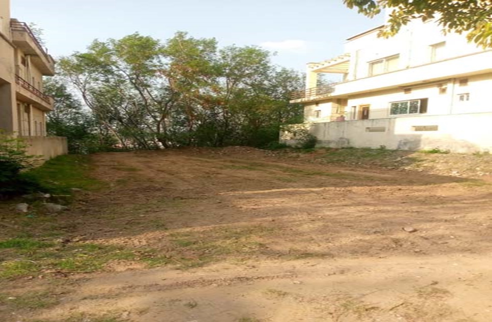 12 marla plot for sale in Phase 1 DHA Islamabad