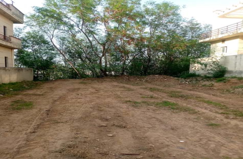 12 marla plot for sale in Phase 1 DHA Islamabad