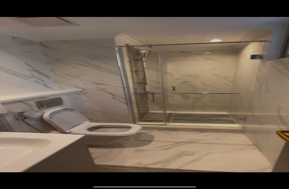 3 beds  apartment for sale in Sukh Chayn Gardens Lahore