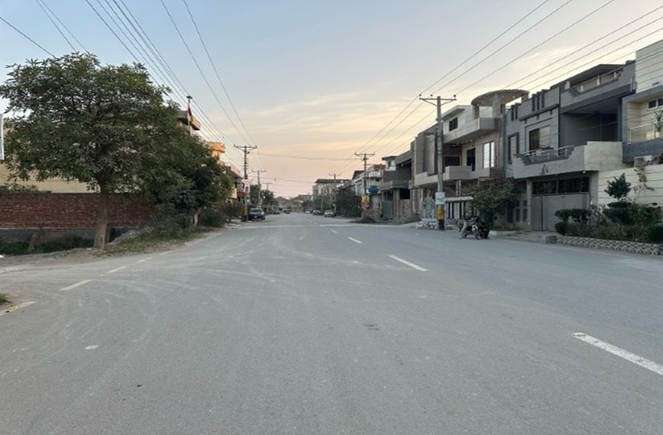 10 marla plot for sale in Phase 4 Al Raheem Garden Lahore
