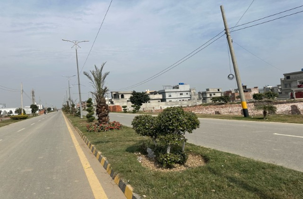 3 marla plot for sale in Metro City Lahore