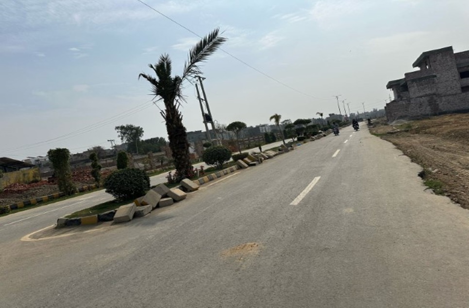 3 marla plot for sale in Metro City Lahore