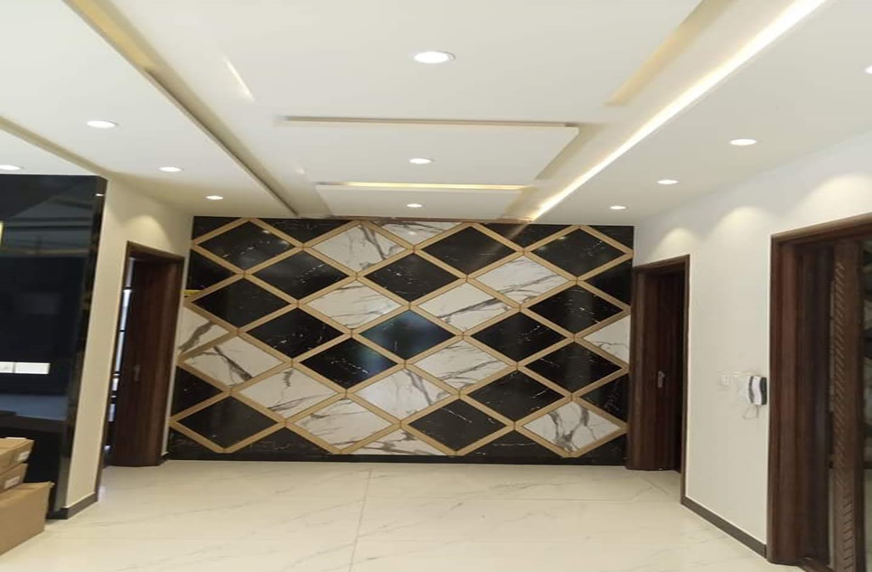 1 kanal house for sale in Abdullah Garden Faisalabad