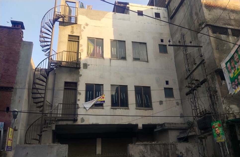 Plaza for Sale on Mall Road, Lahore