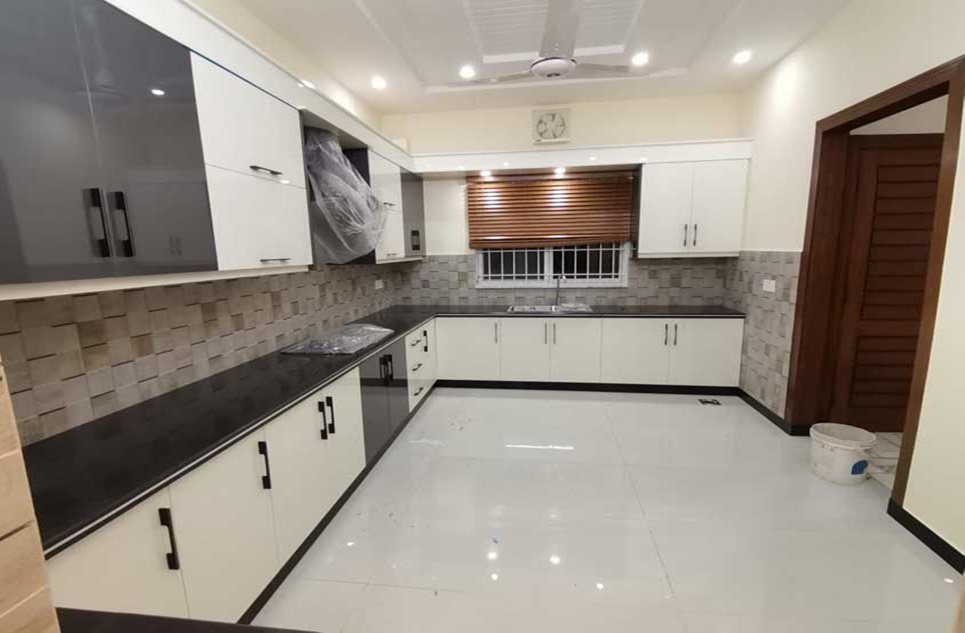 1 kanal house for sale in Phase 2 DHA Islamabad