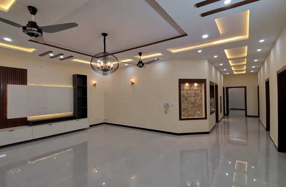 1 kanal house for sale in Phase 2 DHA Islamabad