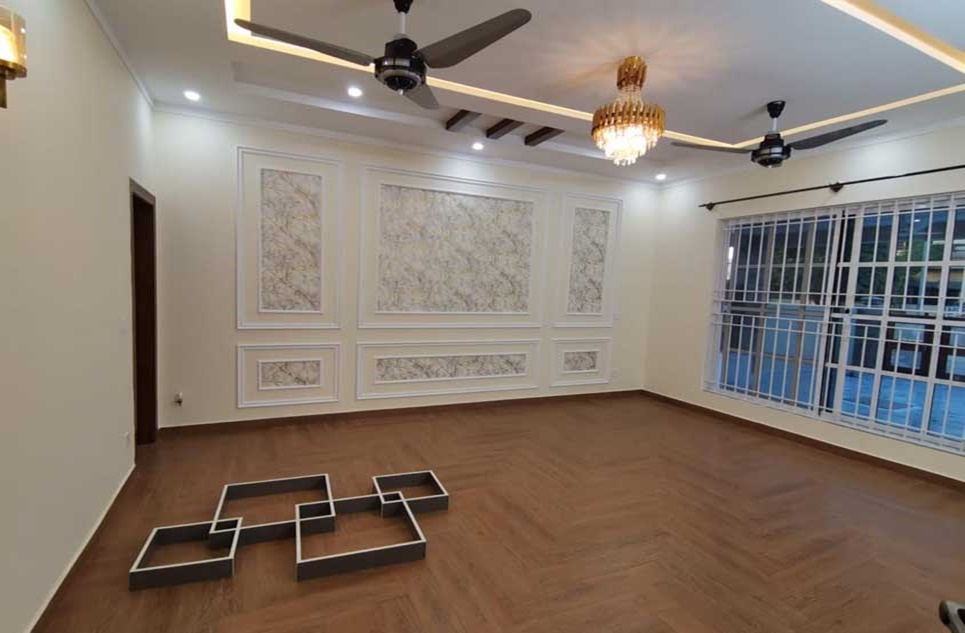 1 kanal house for sale in Phase 2 DHA Islamabad