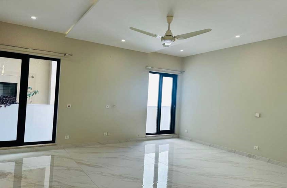 1 kanal house for sale in Phase 2 DHA Islamabad