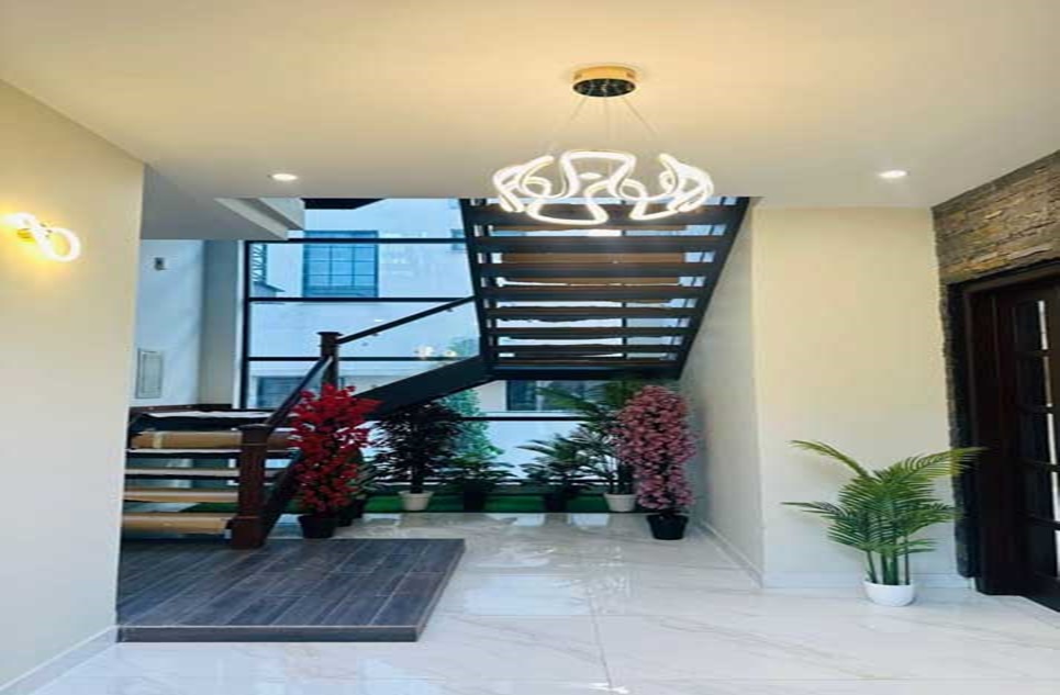 1 kanal house for sale in Phase 2 DHA Islamabad