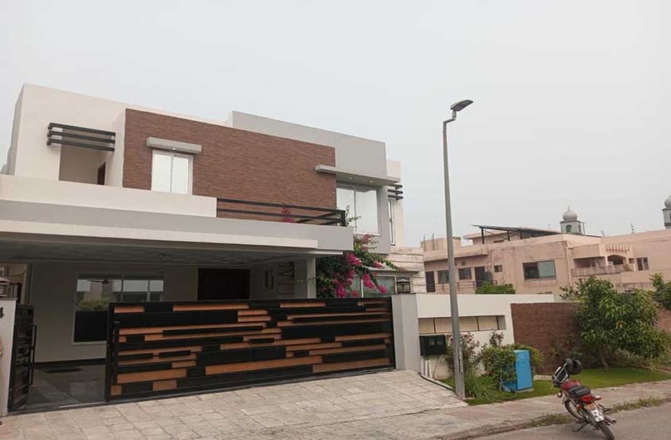 1 kanal house for sale in Phase 2 DHA Islamabad