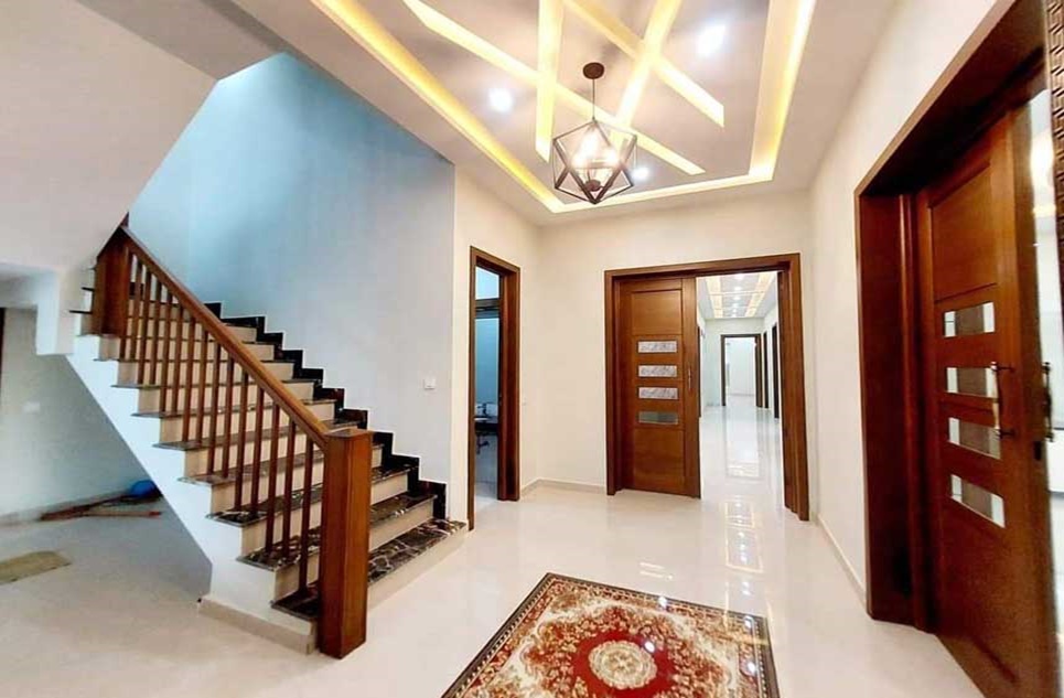 1 kanal house for sale in Phase 2 DHA Islamabad