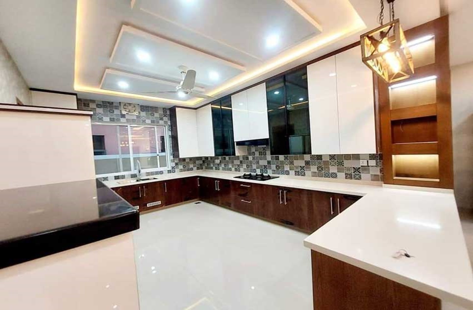 1 kanal house for sale in Phase 2 DHA Islamabad