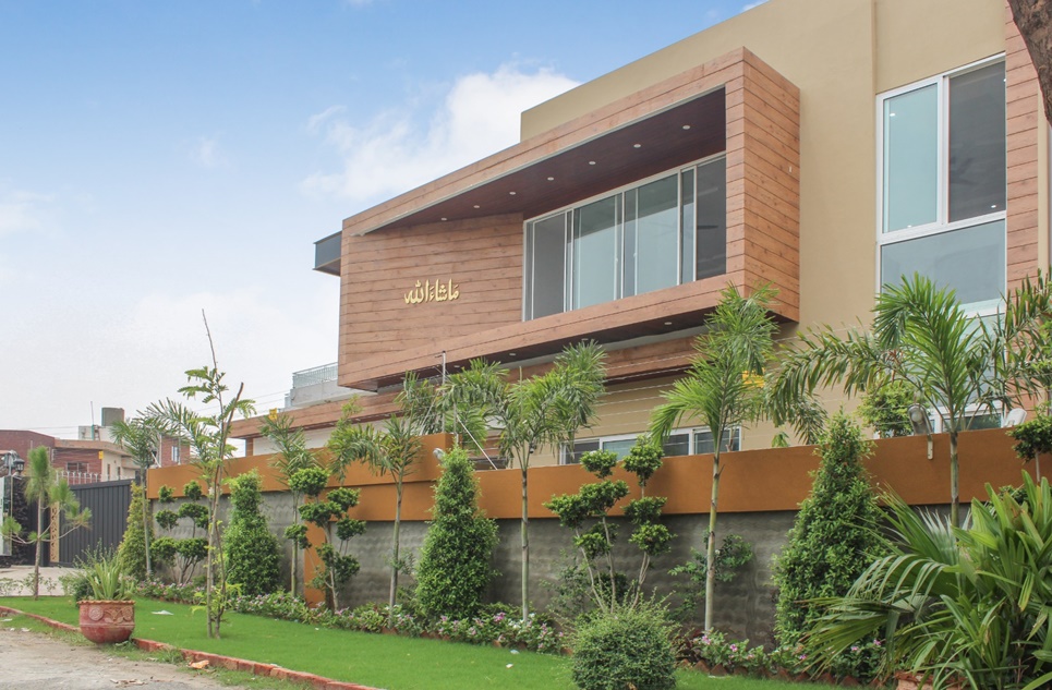 2.5 Kanal House for Sale in Block A1, Valencia Housing Society, Lahore