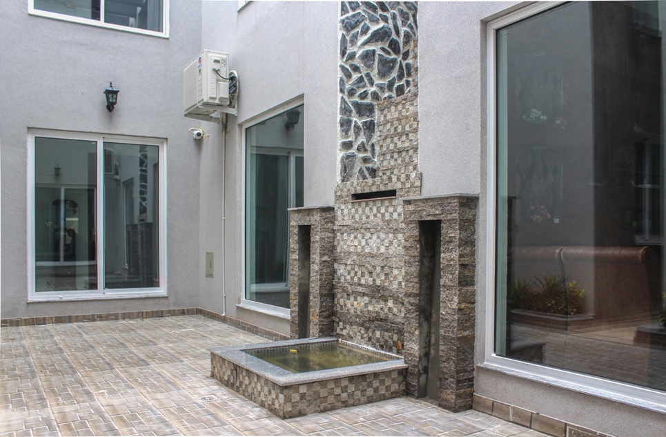 2.5 Kanal House for Sale in Block A1, Valencia Housing Society, Lahore