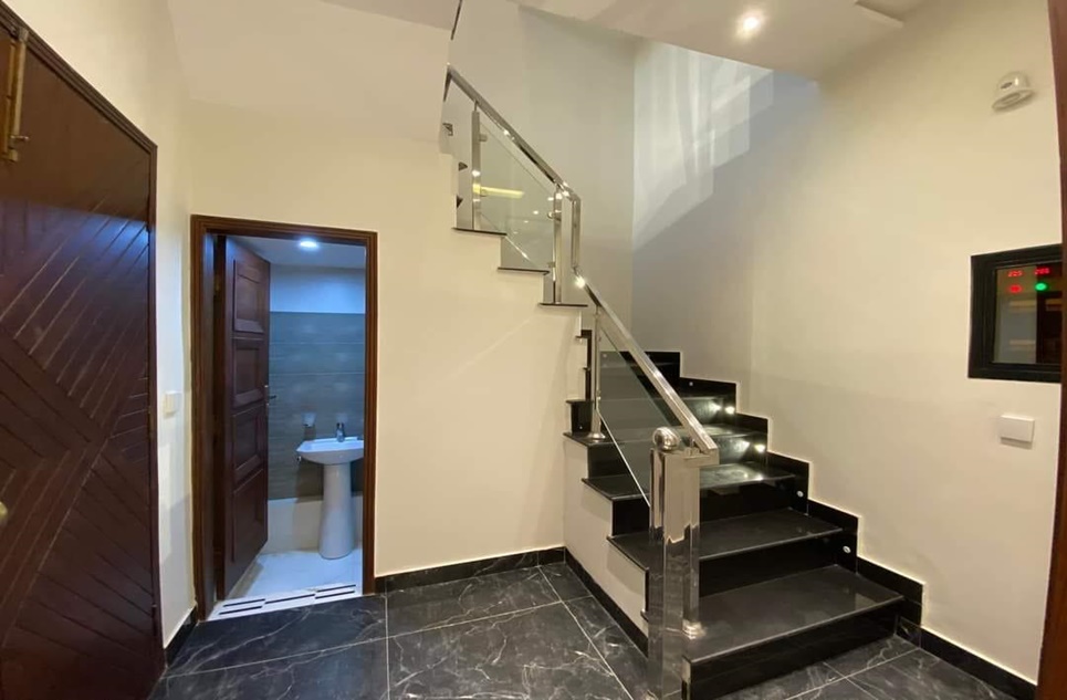 5 Marla House for Sale in Bahria Town, Lahore